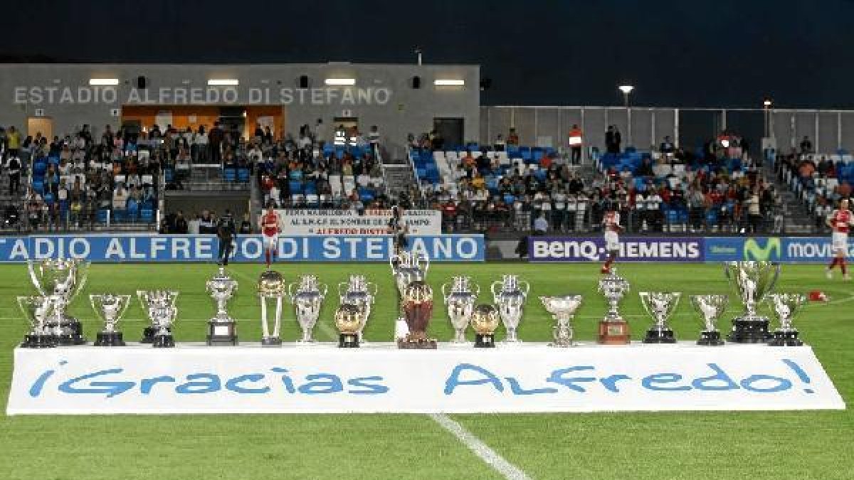 Todas las copas que conquistó Anfredo Di Stéfano en el césped.e