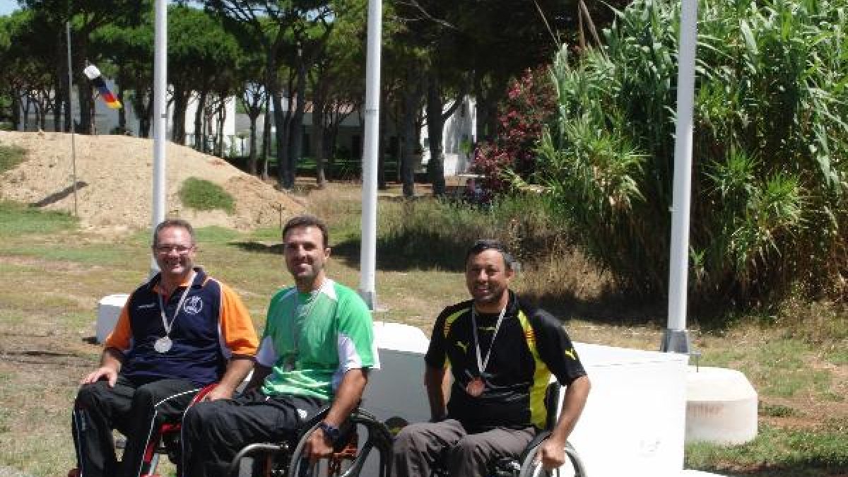 José Manuel Marín, en el centro, en un campeonato de España.e;c