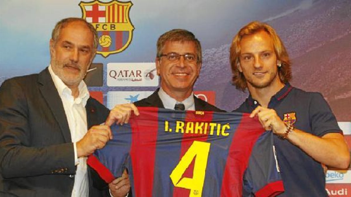 Rakitic ya empieza a notar el calor azulgrana.x