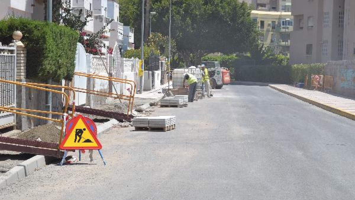 El barrio de La Ponderosa ha comenzado hace unos días sus obras de remodelación.tyle>.apqj