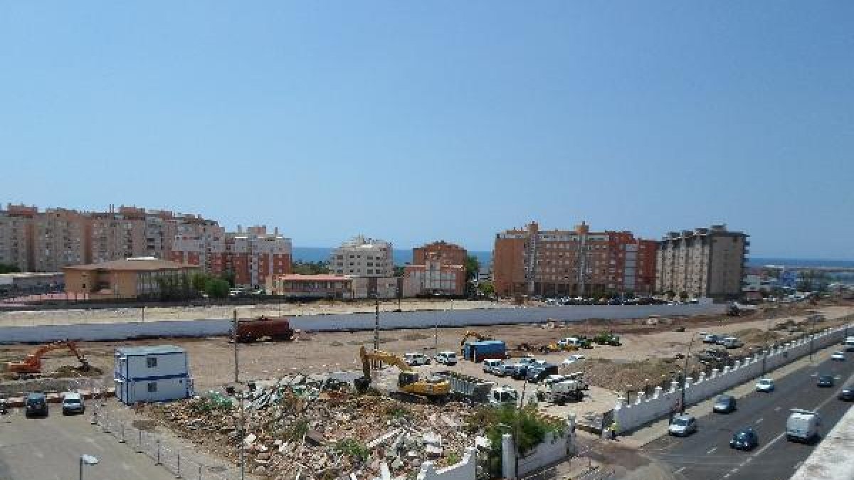 Zona donde comenzarán las obras del Parque de la Estación.e;cli