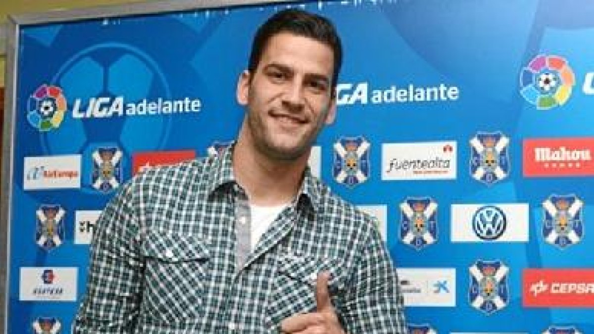 Edgar ha estado cedido en el Tenerife.x,auto,au