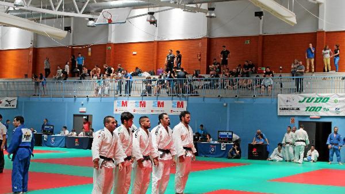 Judocas de la Escuela Municipal de la Liga Nacional.e;clip:rect