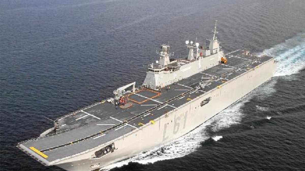 El portaaviones Juan Carlos I será escenario de la tercera etapa.tyle>.apqj{position:absol