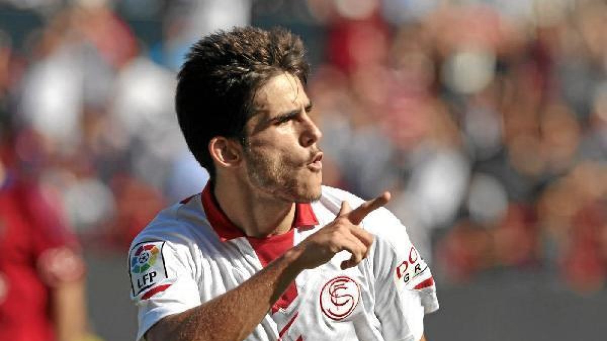 Jairo empieza a estar más cerca de la plataforma de salida.e;cl