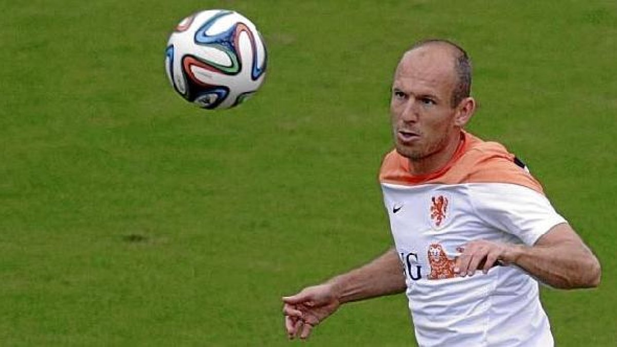 Robben sigue siendo letal para Holanda de cara a portería.e;cli