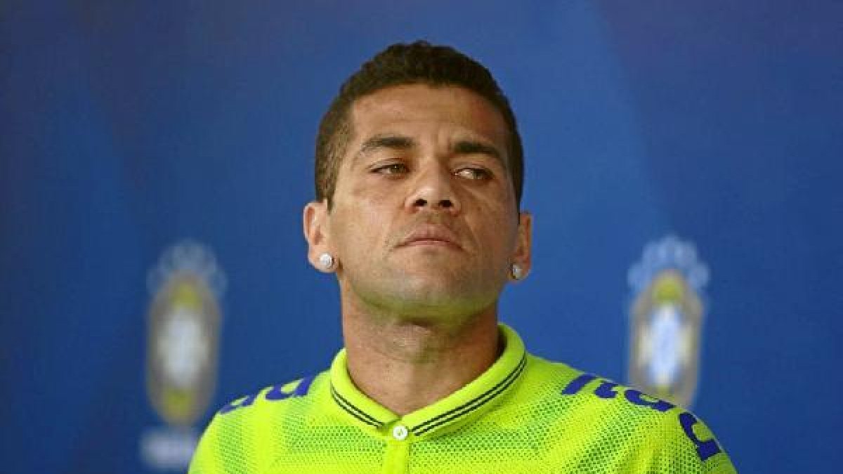 Dani Alves, lateral brasileño.o,469px