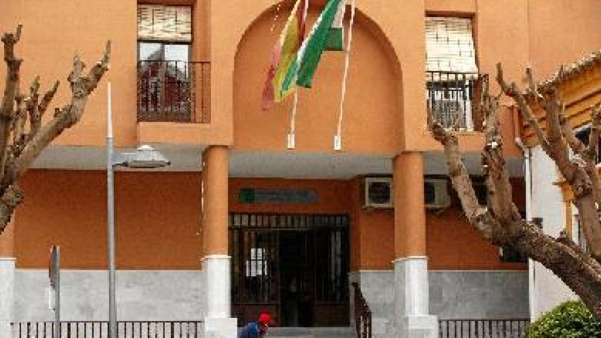 Juzgados de Huércal-Overao,469px);}</