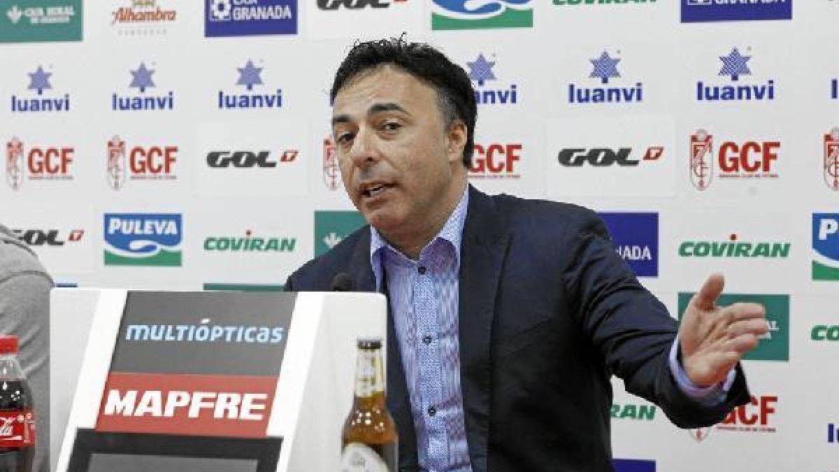 Quique Pina espera que los aficionados respondan a su iniciativa.tyle>.apqj{position:absol