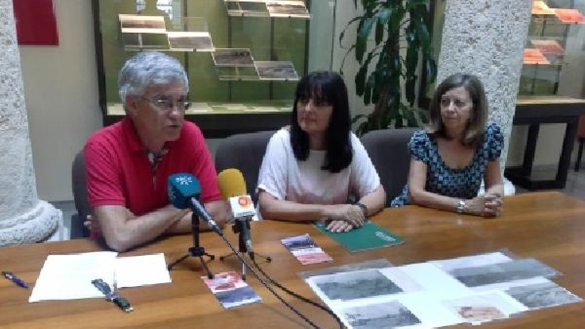 Presentación de la muestra, esta mañana.x,auto,