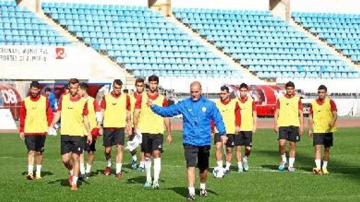 Miguel Rivera se ha puesto manos a la obra.x,au