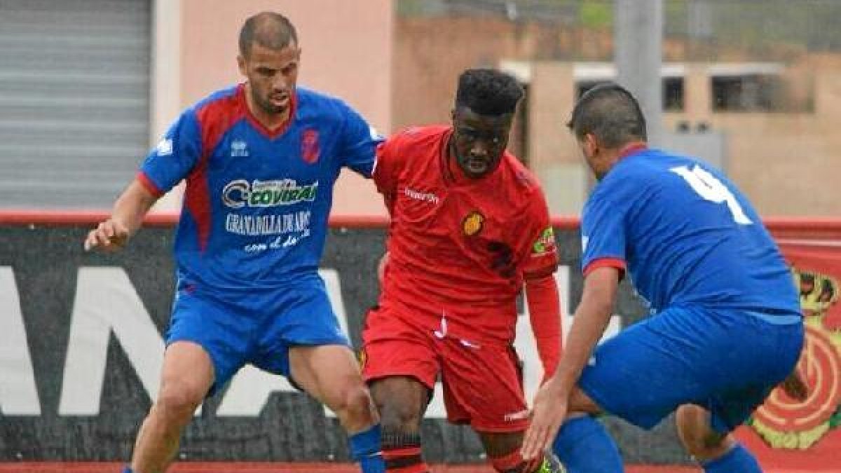 Kike logró el ascenso a Segunda B con el Mallorca B.e;clip:rect