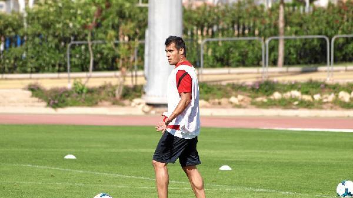 Rafita sigue sin saber qué pasará con su futuro.e;clip:rect(469