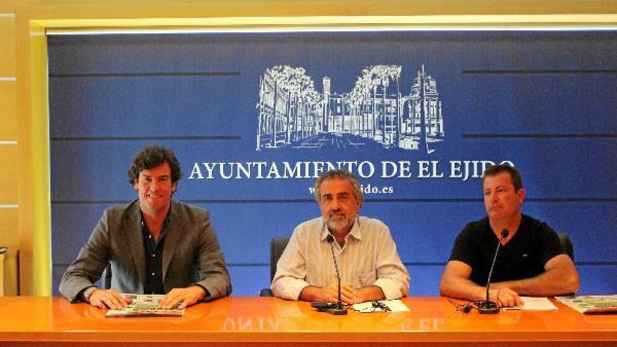 Acto de presentación.o,469px);}