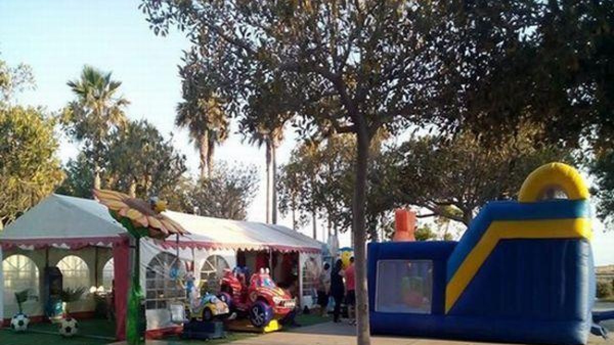 Carpa Infantil instalada en la Plaza de los Periodistase;clip:r