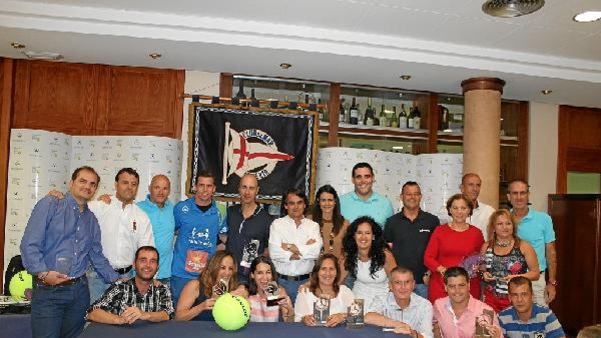 Primeros clasificados.o,469px);}