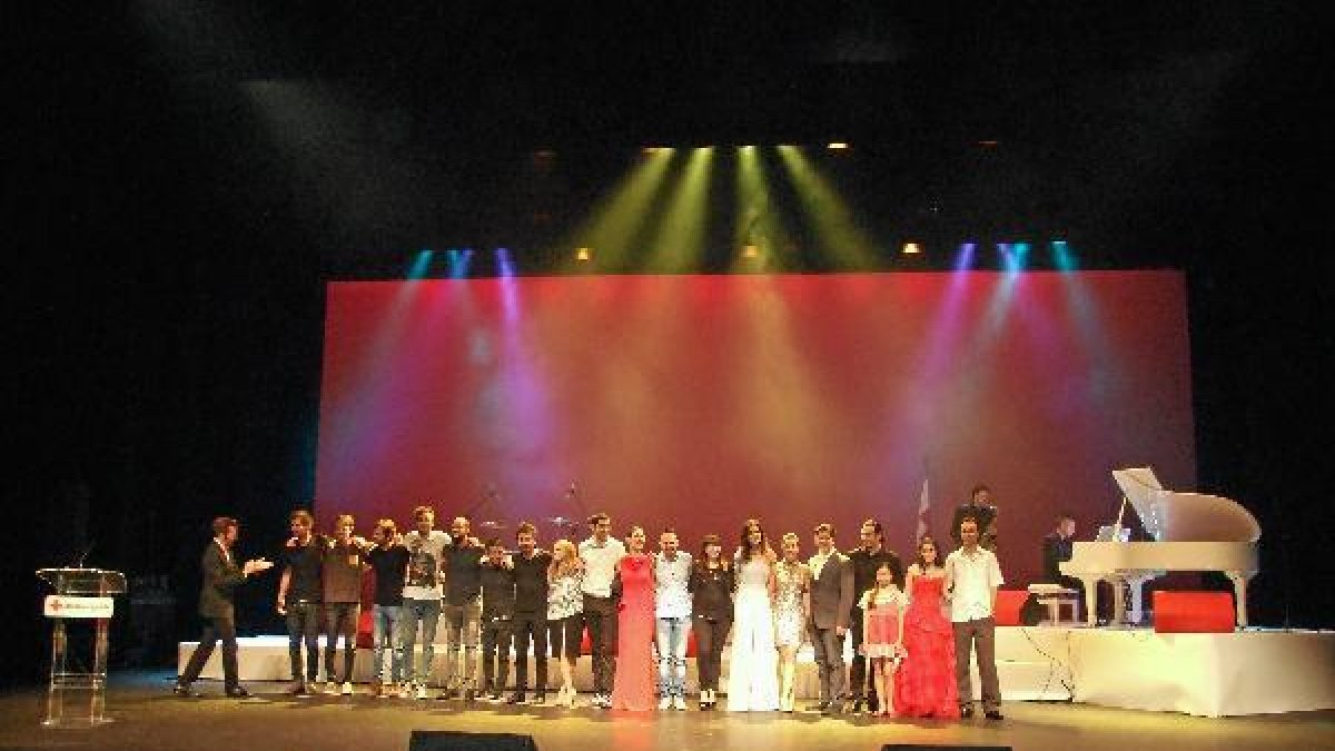 Foto de familia de los participanteso