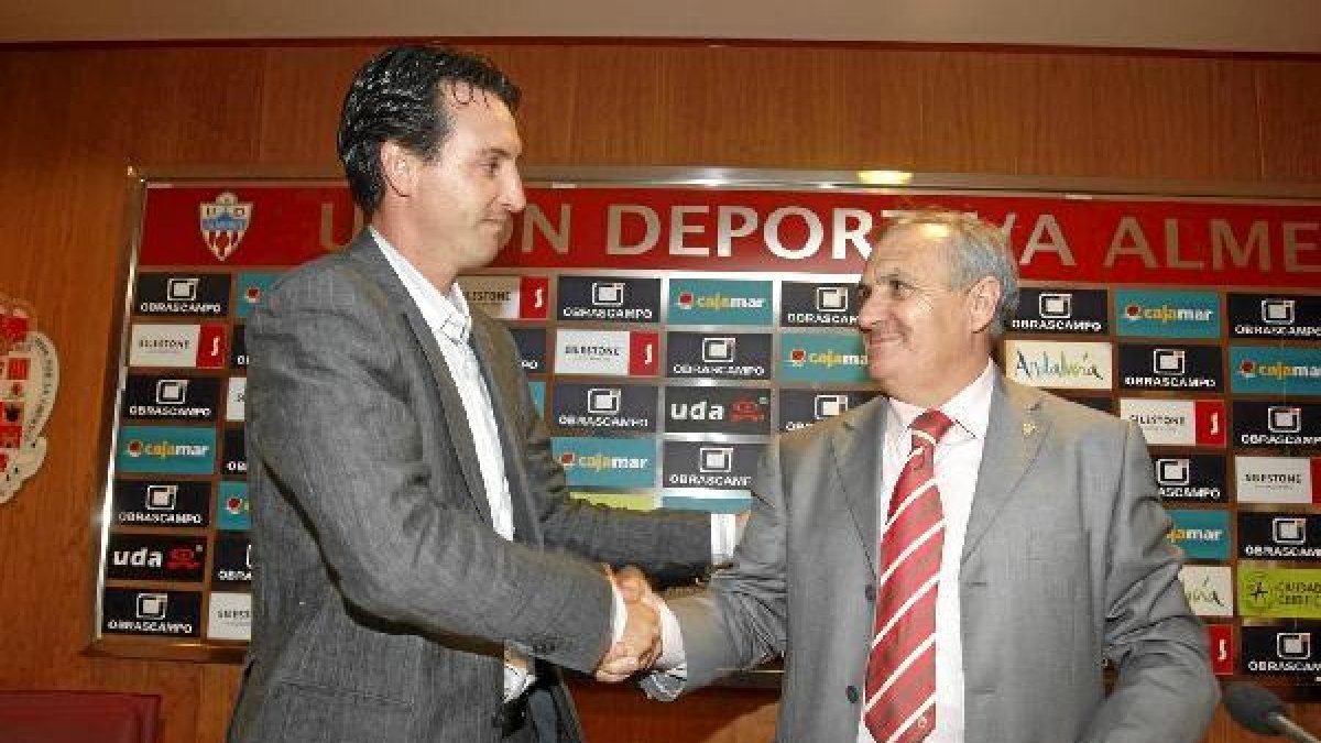 Los idilio de Alfonso con sus entrenadores comenzaron en la etapa de Emery.tyle>.apqj{posi