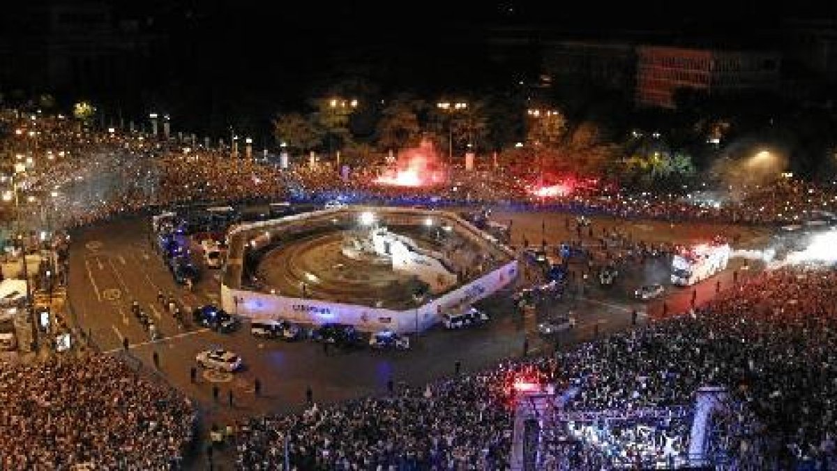 Los madridistas no han dormido y los atléticos vuelven a sufrir una pesadilla.tyle>.apqj{p