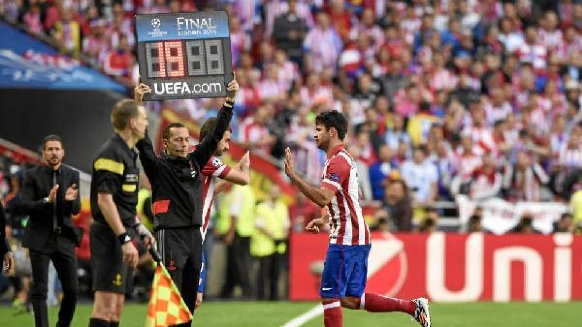 Momento que se retirao,469px);}