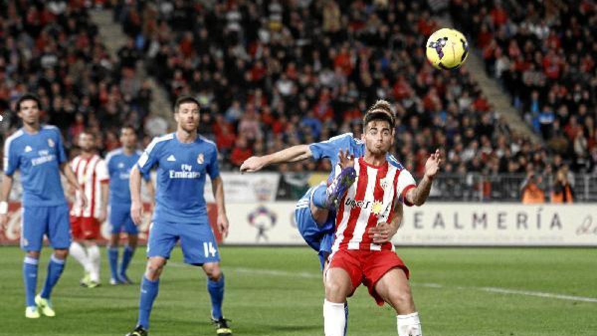 El Almería no le pudo hacer gol al Madrid ni en el Mediterráneo ni en el Bernabéu.tyle>.ap