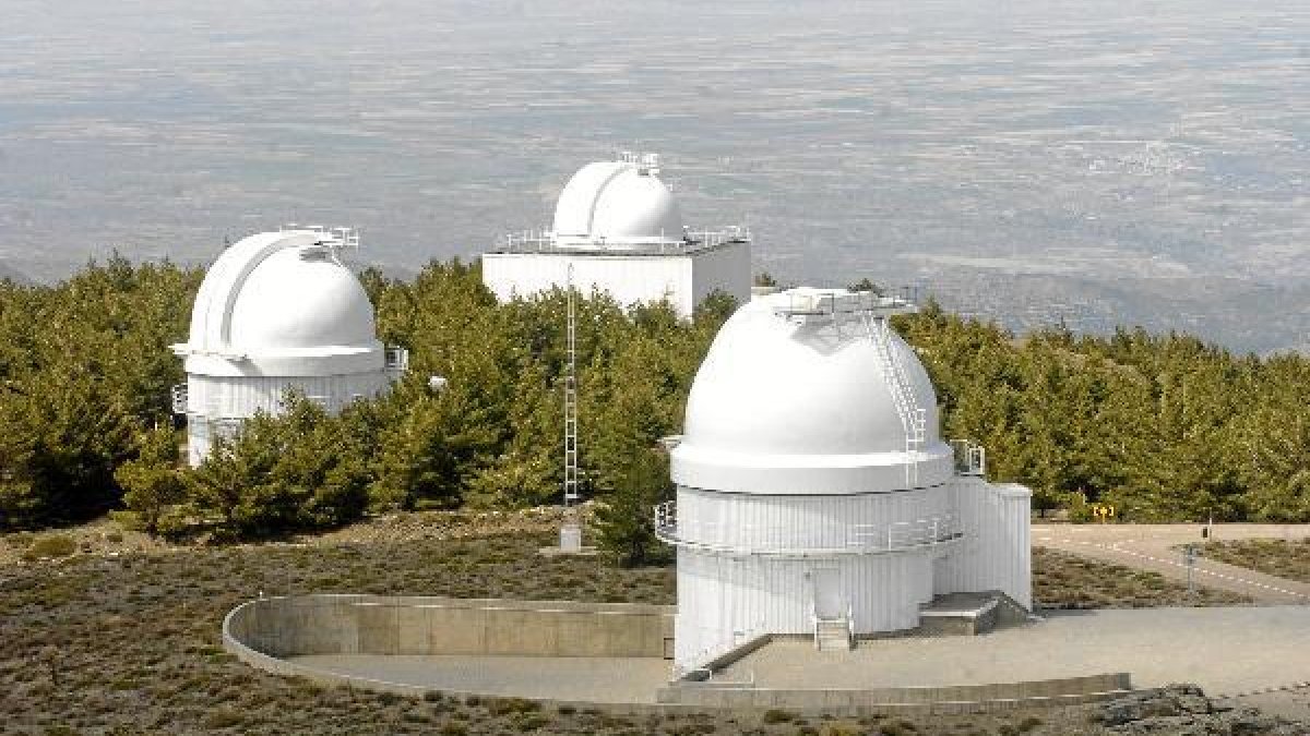 El observatorio de calar alto lleva meses haciendo frente a recortes y rumores.tyle>.apqj{