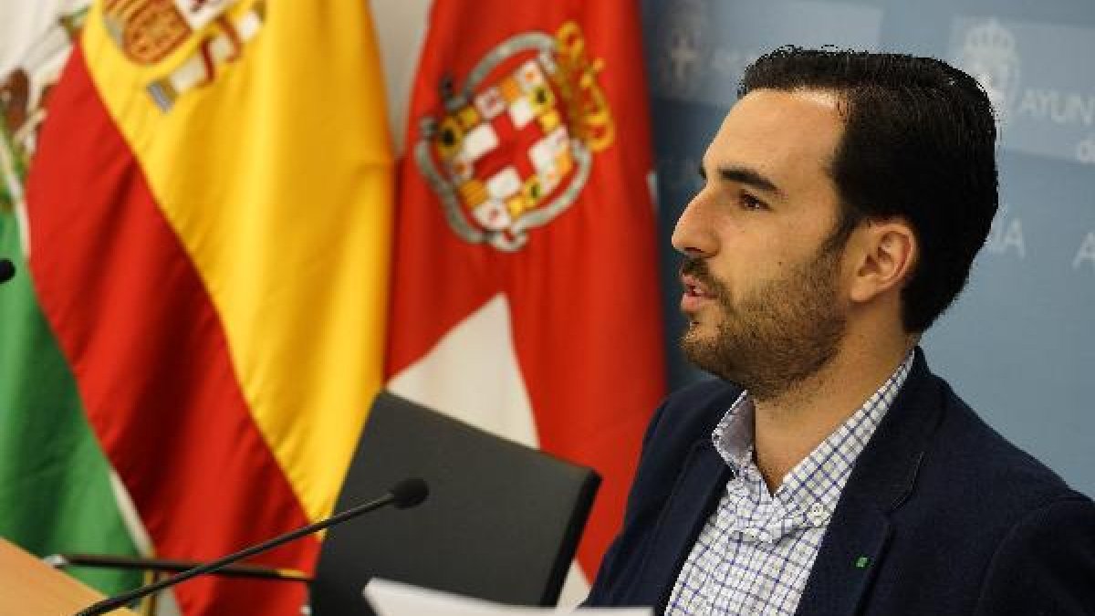 El portavoz del equipo de gobierno municipal, Carlos Sánchez.e;