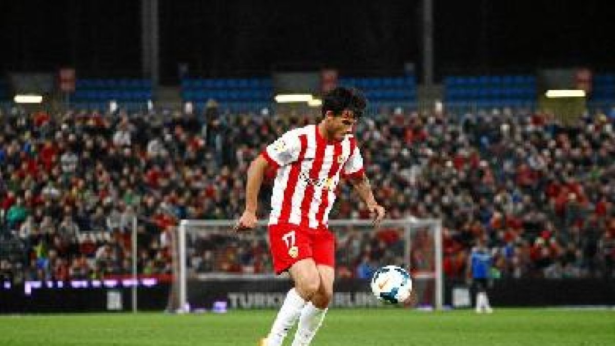 Suso vuelve tras cumplir sanción.o,46