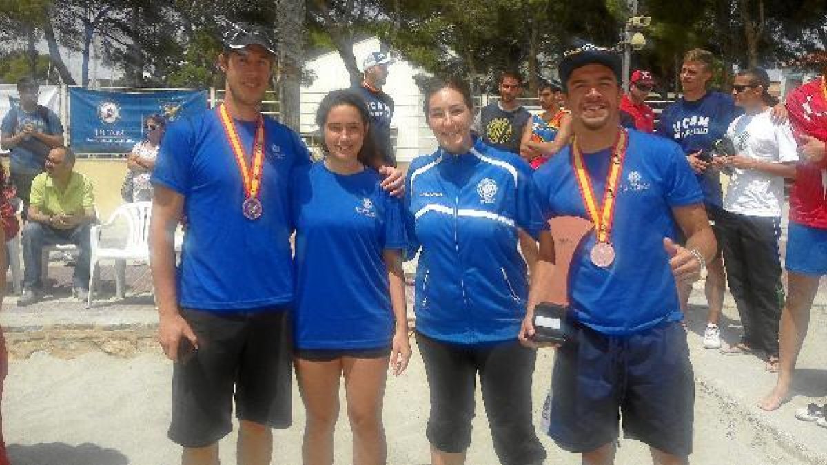 Curro Sáez y Juan Fenoy, medalla de bronce y las hermanas Aparicio, 13ª clasificadas..tyle
