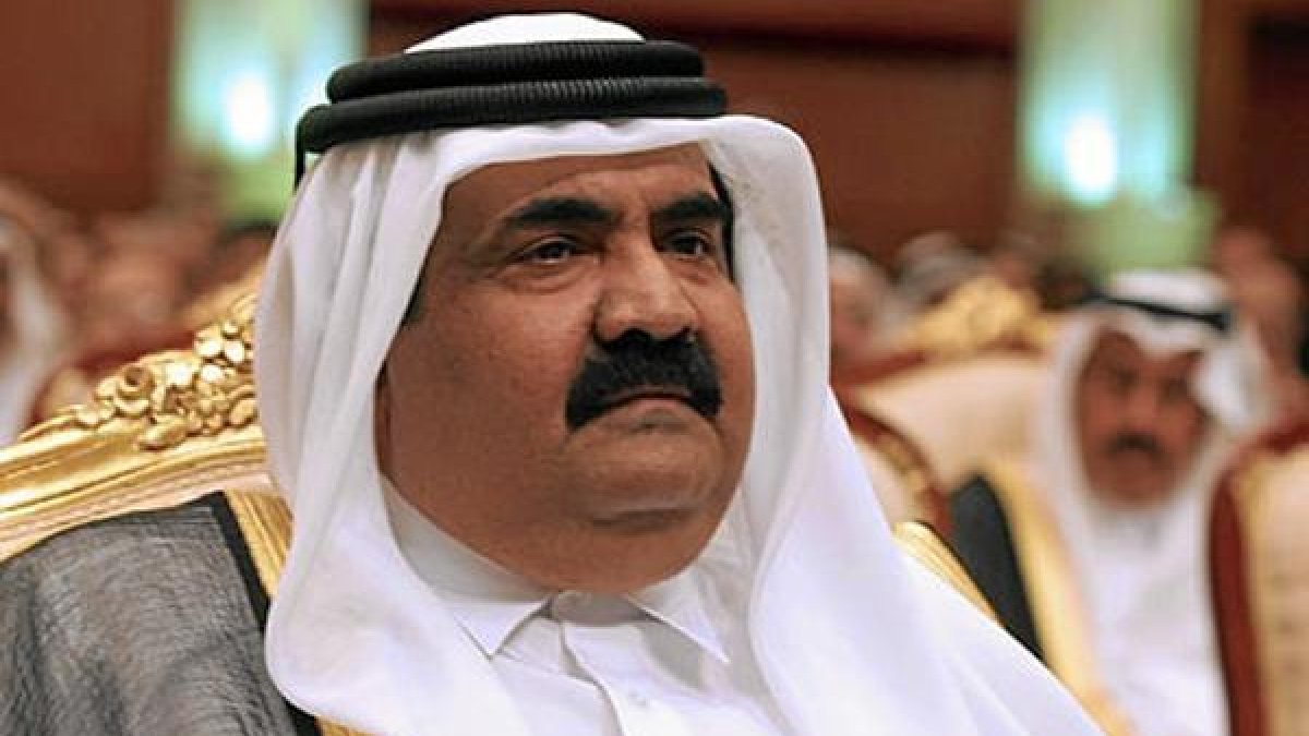 este jeque tiene dinero para sentarse en el palco del Mediterráneo, ojo.tyle>.apqj{positio