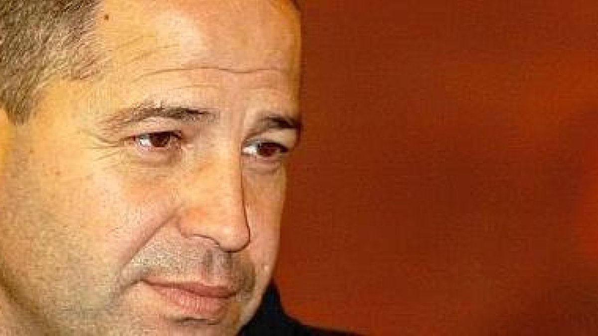 Javier Imbroda aterriza en Almería de la mano de MEDACe;clip:re