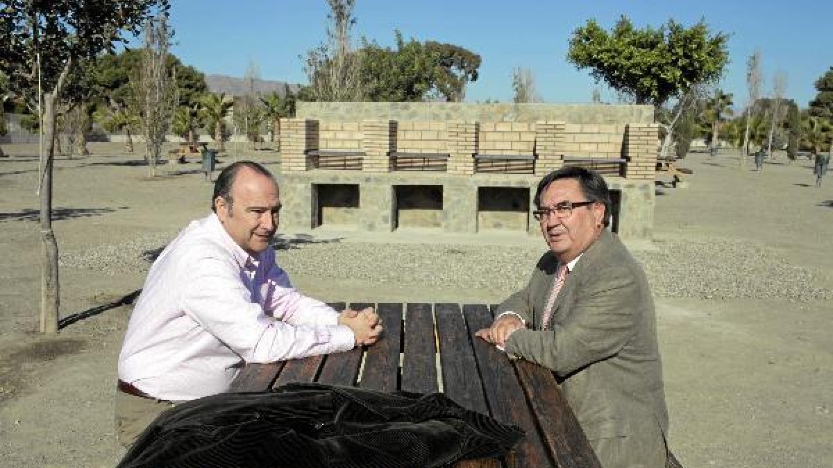 Primeras barbacoas en servicioo,469px