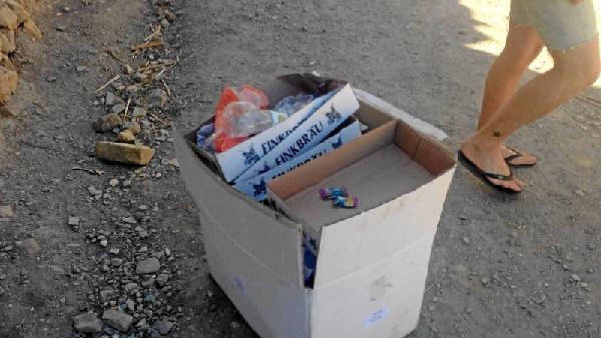 Basura retirada de los decorados.o,46