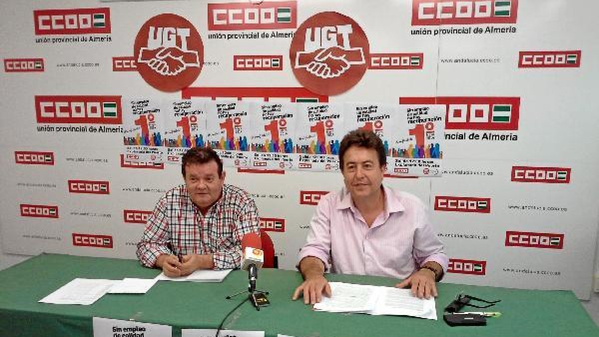 Juan Pallarés y Félix López en rueda de prensa, ayer.e;clip:rec