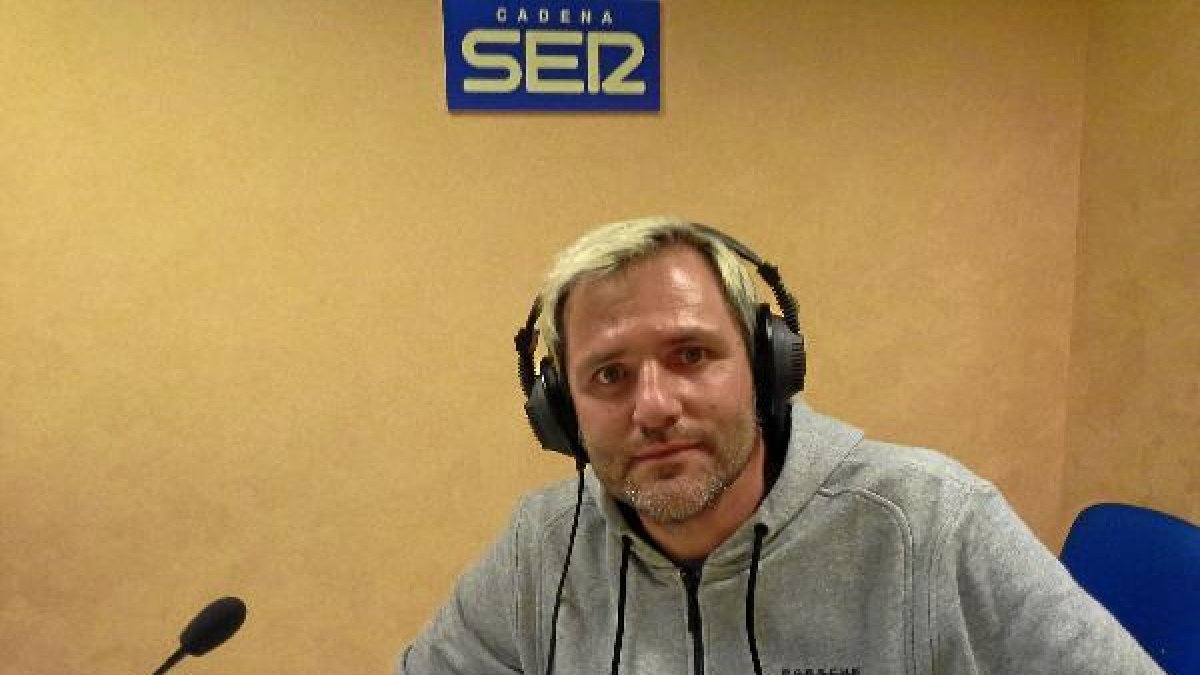 Santiago Cañizares en los estudios de la Cadena SER Almeríae;cl