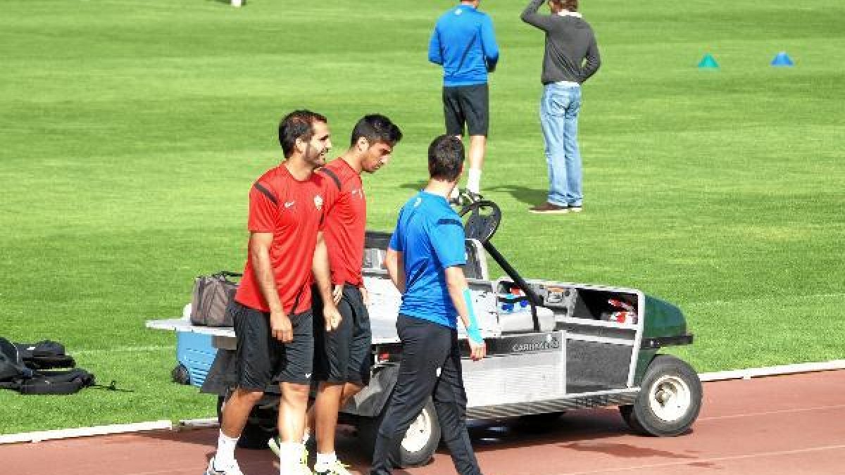Verza y Hans, en el entrenamiento de este jueves.e;clip:rect(46