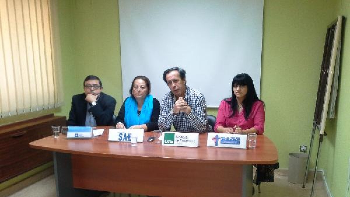 Nicasio Marín, José Sánchez, Aurelia Jiménez y Nay Gallegos, de Sindicato Médico, Satse, SAE y FATE