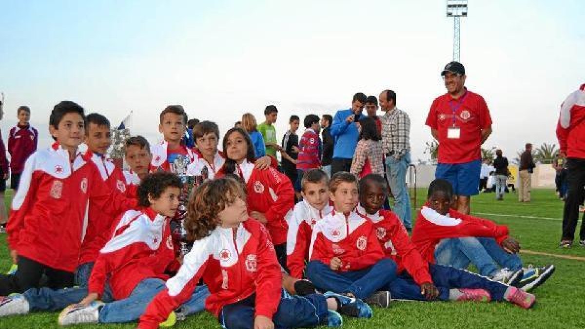 Los chicos de la Selección de Almería celebran el triunfo.e;cli