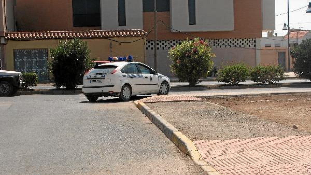 La nueva estructura refuerza el trabajo de los policías a pie de calle.tyle>.apqj{position