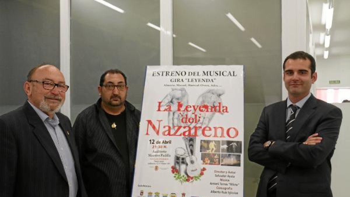 Presentación del musical, esta mañana.x,auto,au