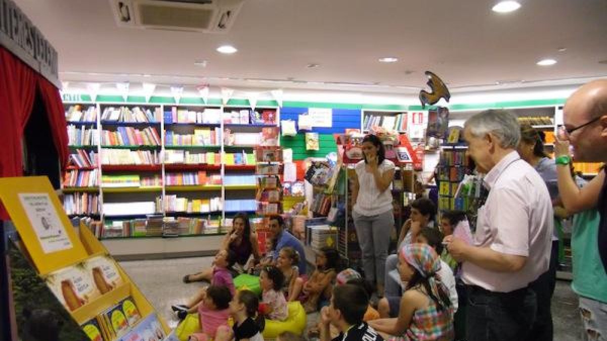 Cuentacuentos en Librería Picassoo,46