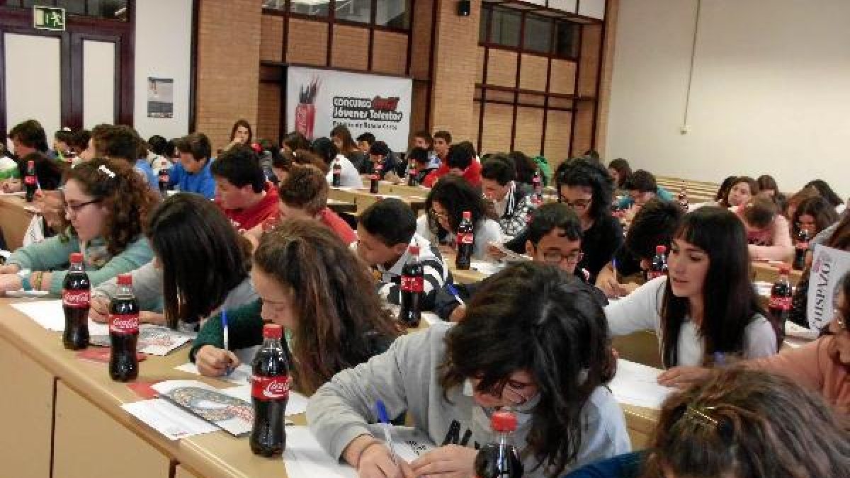 La Universidad acogió la primera fase de este premio de literatura juvenil.tyle>.apqj{posi
