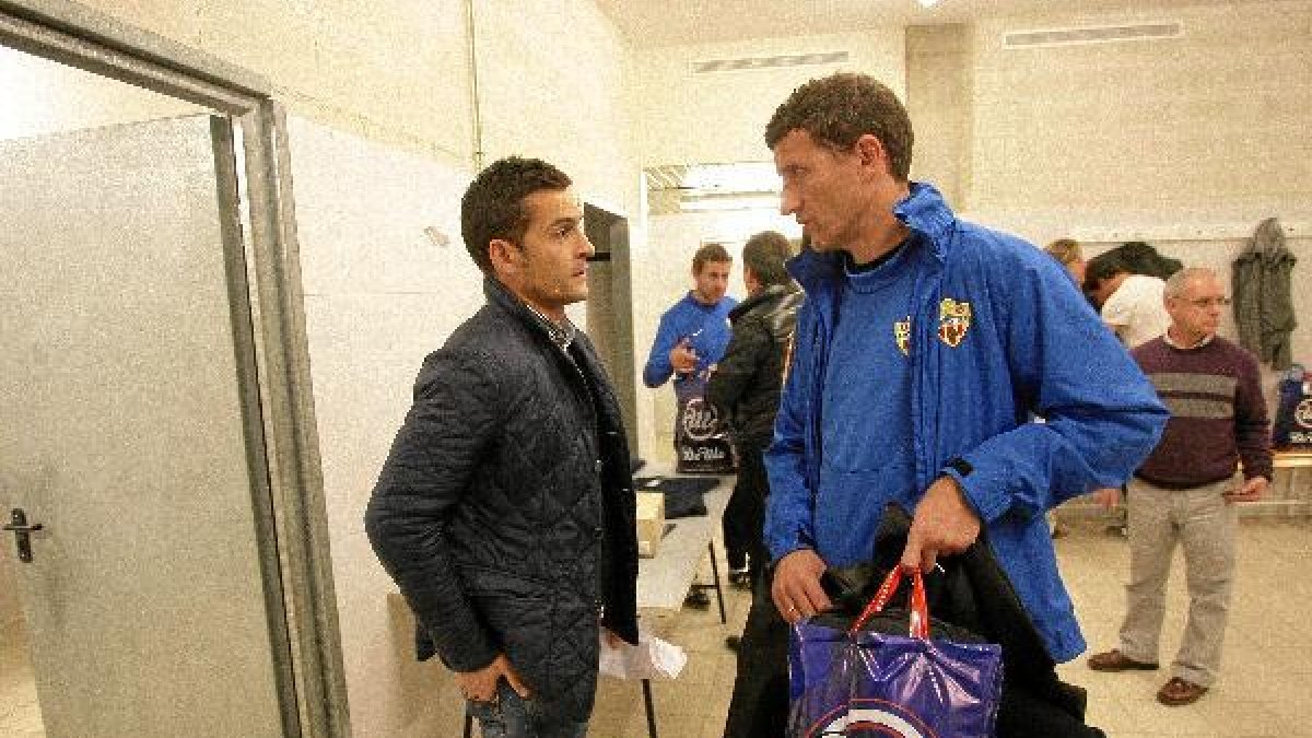 Francisco y Javi Graciao,469px);}