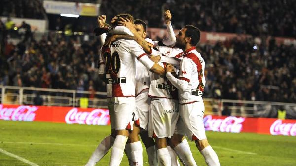 Los futbolistas del Rayo celebran el 1-0.x,auto
