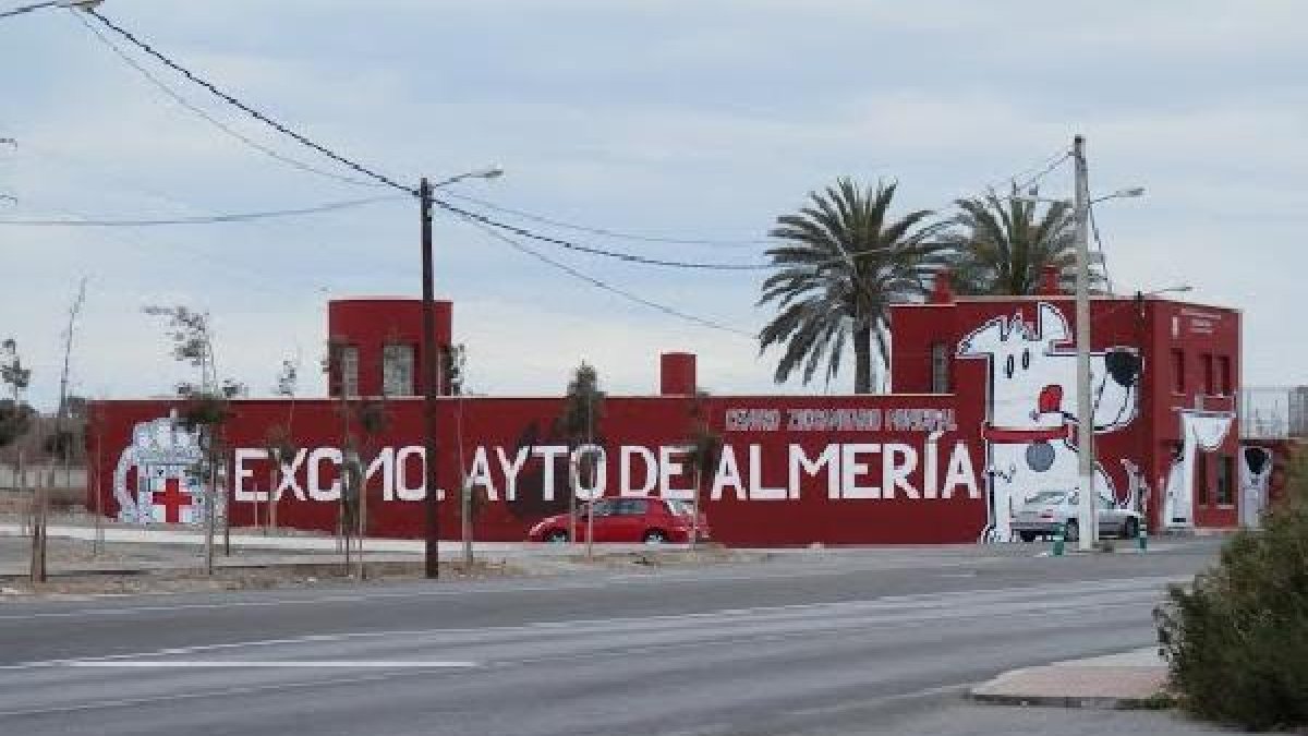 Fachada del Centro Zoosanitarioo,469p