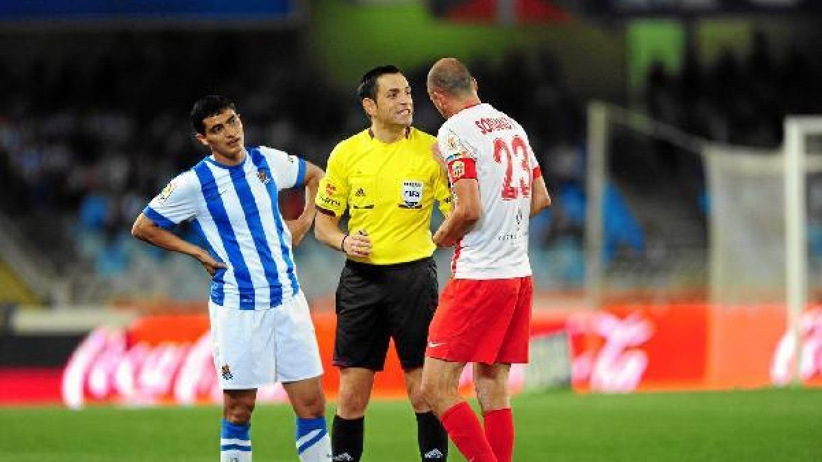 El Almería cayó 3-0 en Anoeta.o,469px