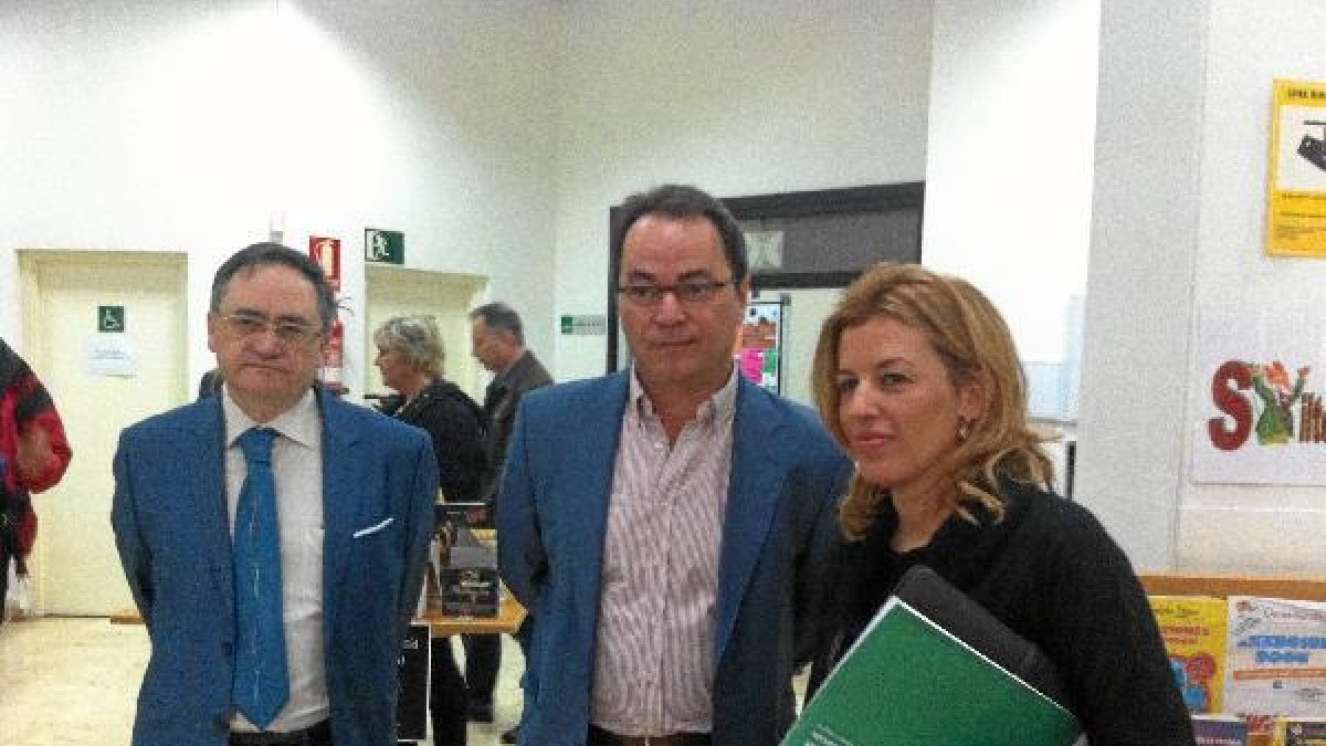 Rafael salazar, Francisco Javier Camacho y Sonia Ferrer.e;clip: