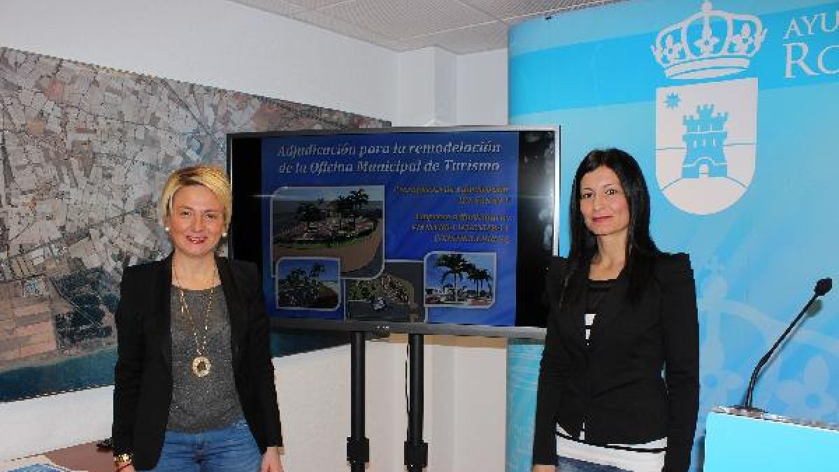 Las concejales Eloísa Cabrera y Maite Fernández explicaron ayer las últimas aprobaciones de la Junta