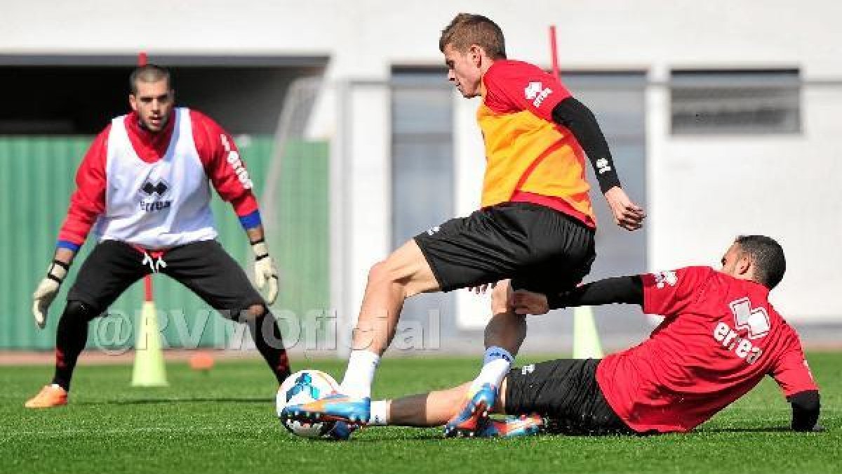 Entrenamiento del Rayo Vallecano esta mañana.x,