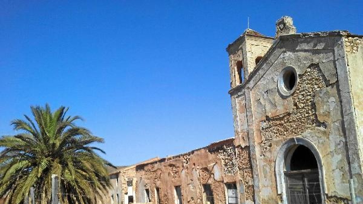El deterioro del Cortijo del Fraile es más que visible.e;clip:r